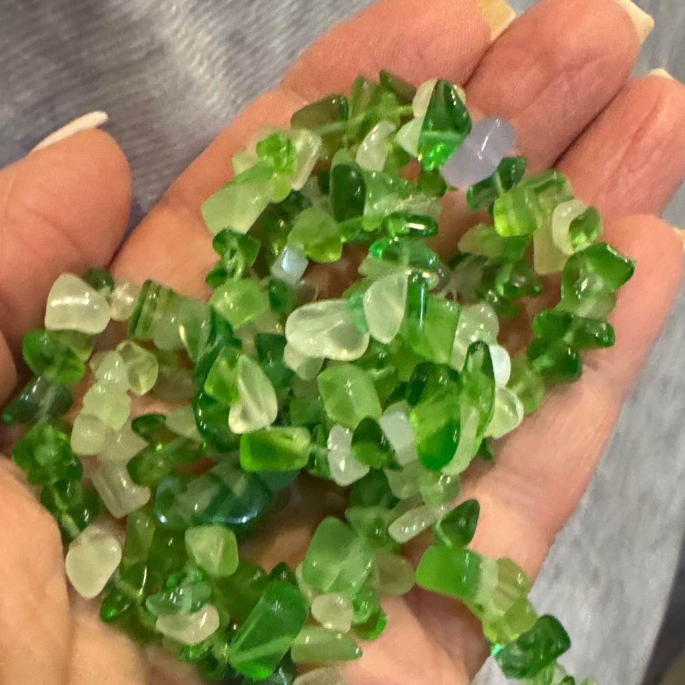 Green  Adventurine 32 inch Chip Beaded Necklace -‎ Multi Green Tones